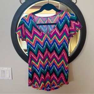Lilly Pulitzer V-Neck Etta Short Sleeve Top in Hearts a Flutter Print Small